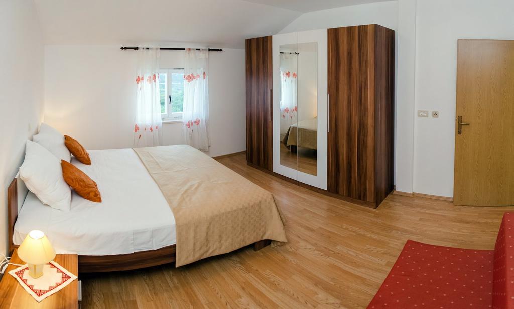Olive Garden Apartments Cilipi Phòng bức ảnh