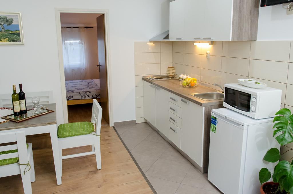 Olive Garden Apartments Cilipi Phòng bức ảnh